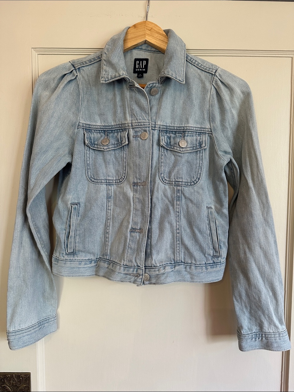 GAP Women's Pale Blue Denim Jacket with Button Front